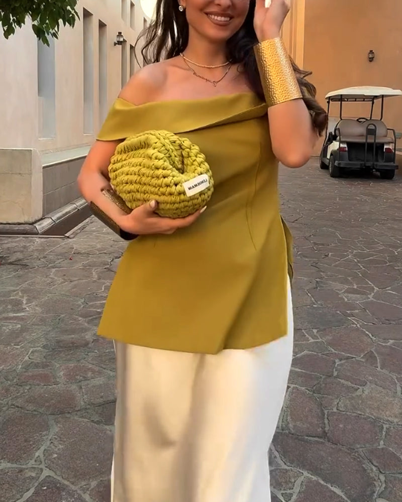 Elegante conjunto de dos piezas de falda y top con hombros descubiertos